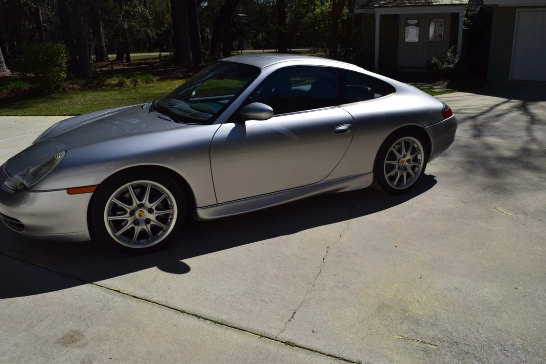 2001 Porsche 996 Carrera - Image 3 of 31