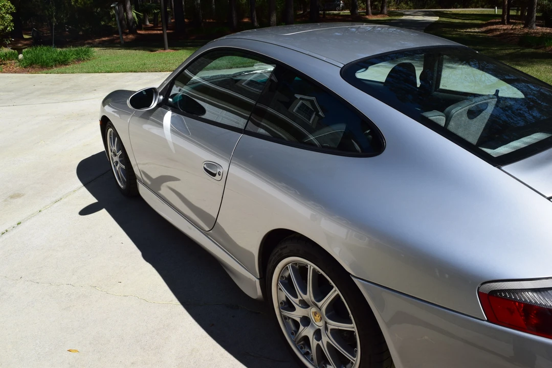 2001 Porsche 996 Carrera - Image 21 of 31