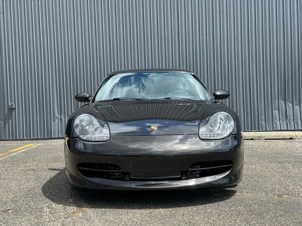 2001 Porsche 996 Carrera 4 - Image 5 of 6