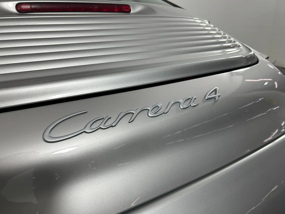 2001 Porsche 996 Carrera 4 - Image 12 of 31