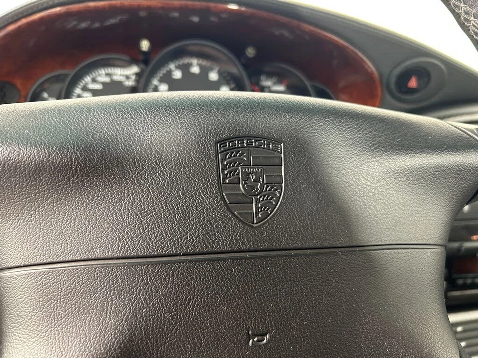 2001 Porsche 996 Carrera 4 - Image 18 of 31