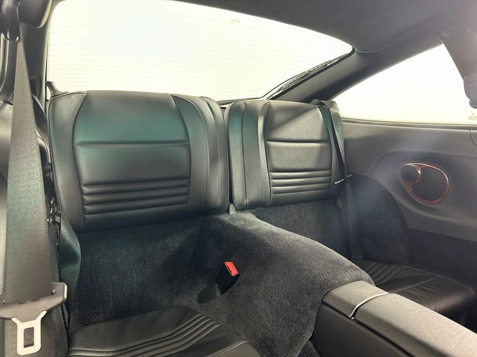 2001 Porsche 996 Carrera 4 - Image 26 of 31