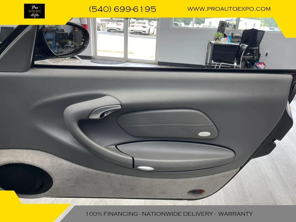 2001 Porsche 996 Carrera 4 - Image 7 of 17