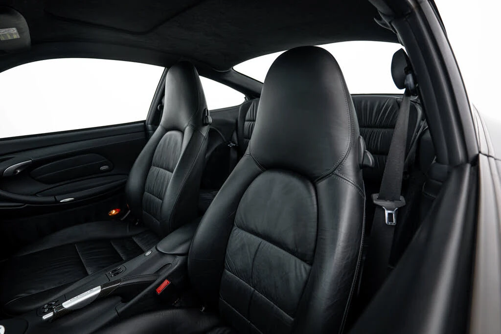 2001 Porsche 996 Carrera 4 - Image 23 of 27