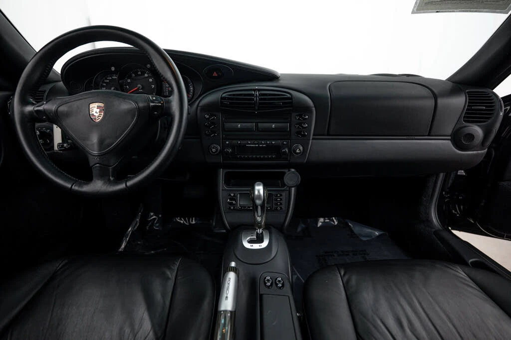2001 Porsche 996 Carrera 4 - Image 25 of 27