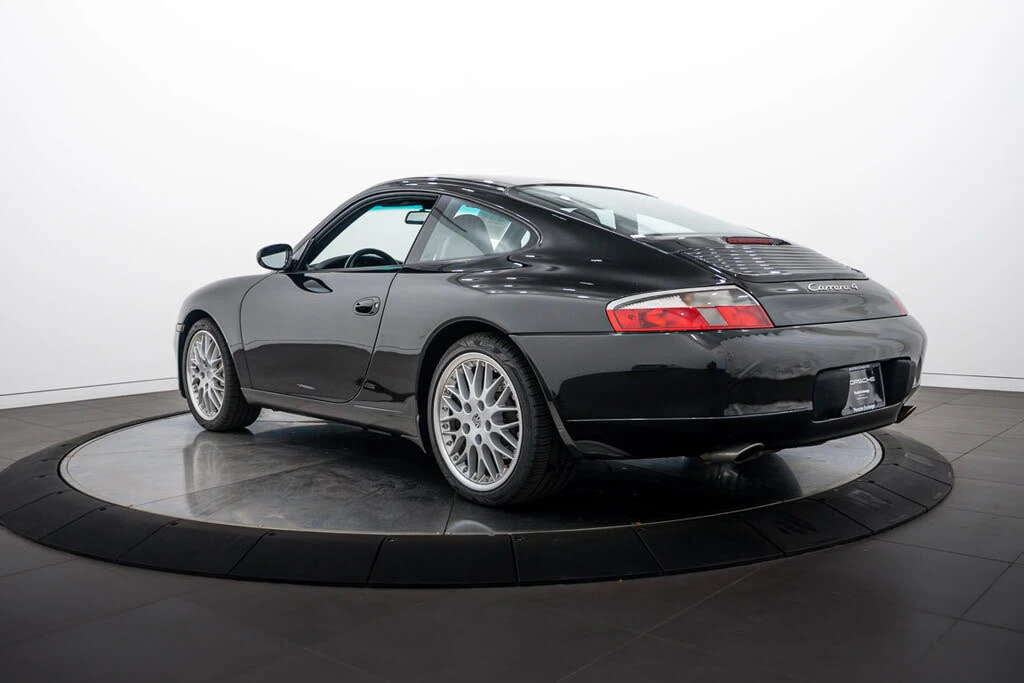 2001 Porsche 996 Carrera 4 - Image 3 of 27