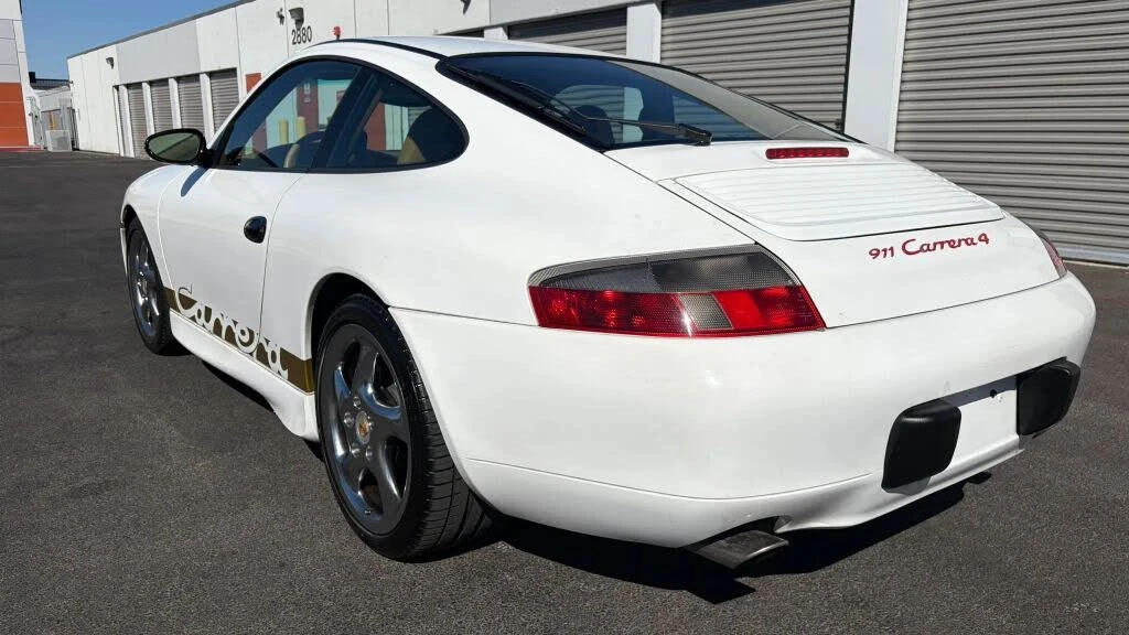 2001 Porsche 996 Carrera 4 - Image 3 of 13