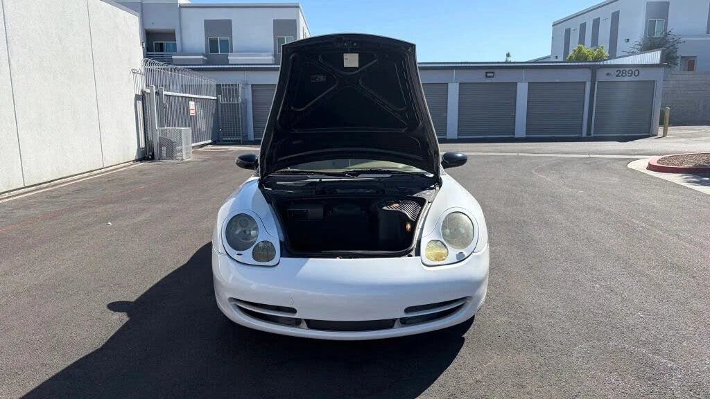 2001 Porsche 996 Carrera 4 - Image 11 of 13