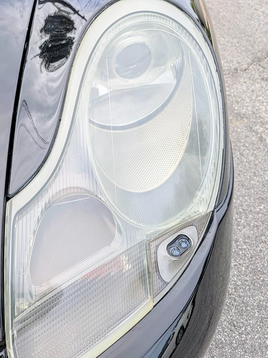 2001 Porsche 996 Carrera 4 - Image 21 of 31