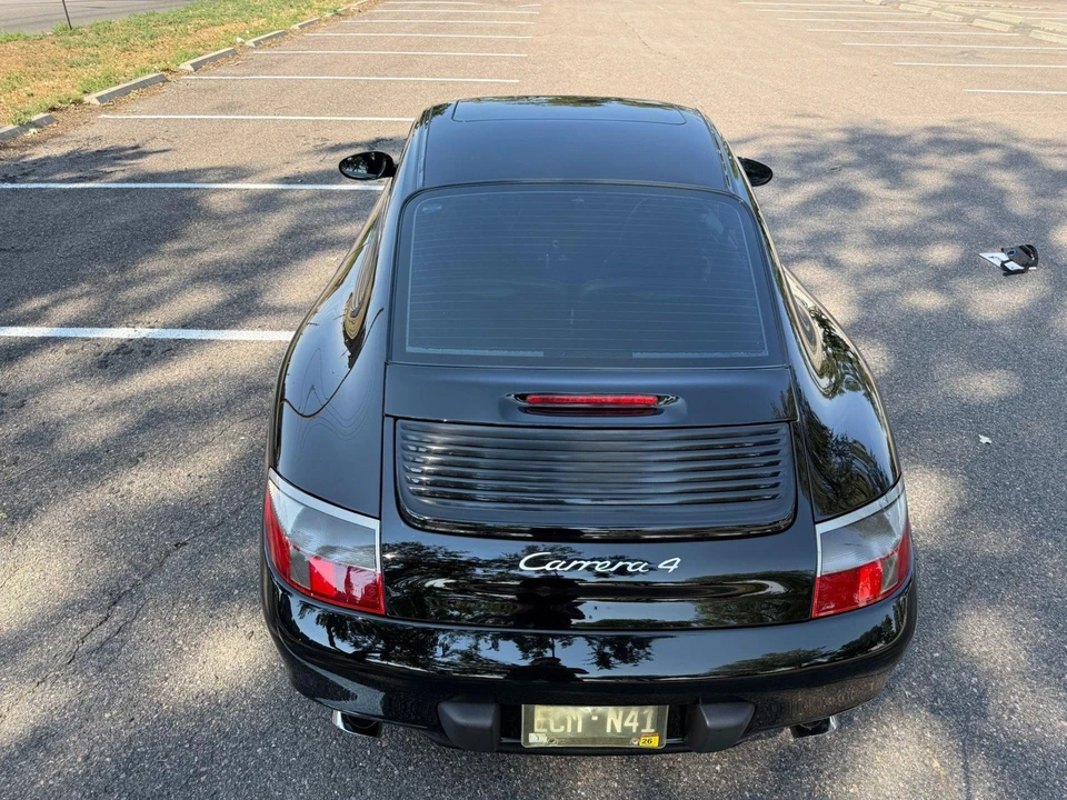 2001 Porsche 996 Carrera 4 - Image 10 of 31