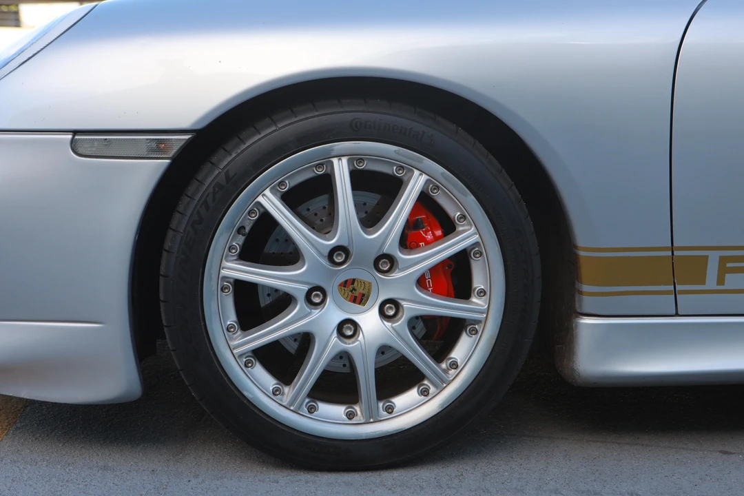 2001 Porsche 996 Carrera - Image 25 of 31