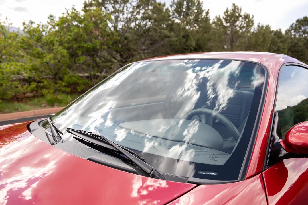 2001 Porsche 996 Carrera 4 - Image 18 of 31