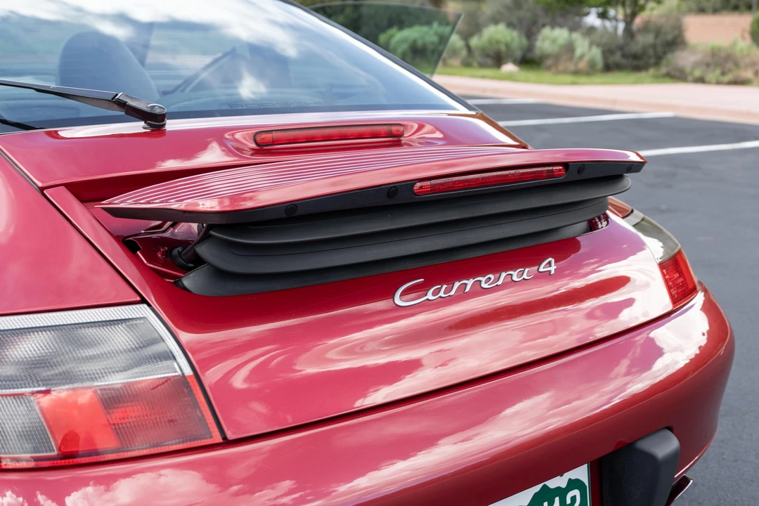 2001 Porsche 996 Carrera 4 - Image 28 of 31