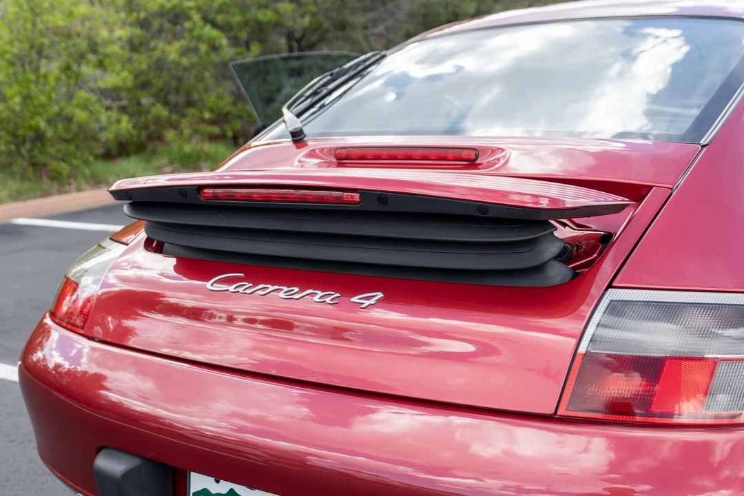 2001 Porsche 996 Carrera 4 - Image 31 of 31