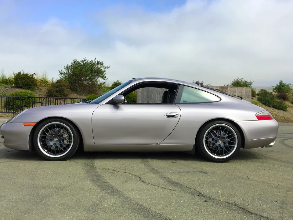 2001 Porsche 996 Carrera - Image 3 of 31