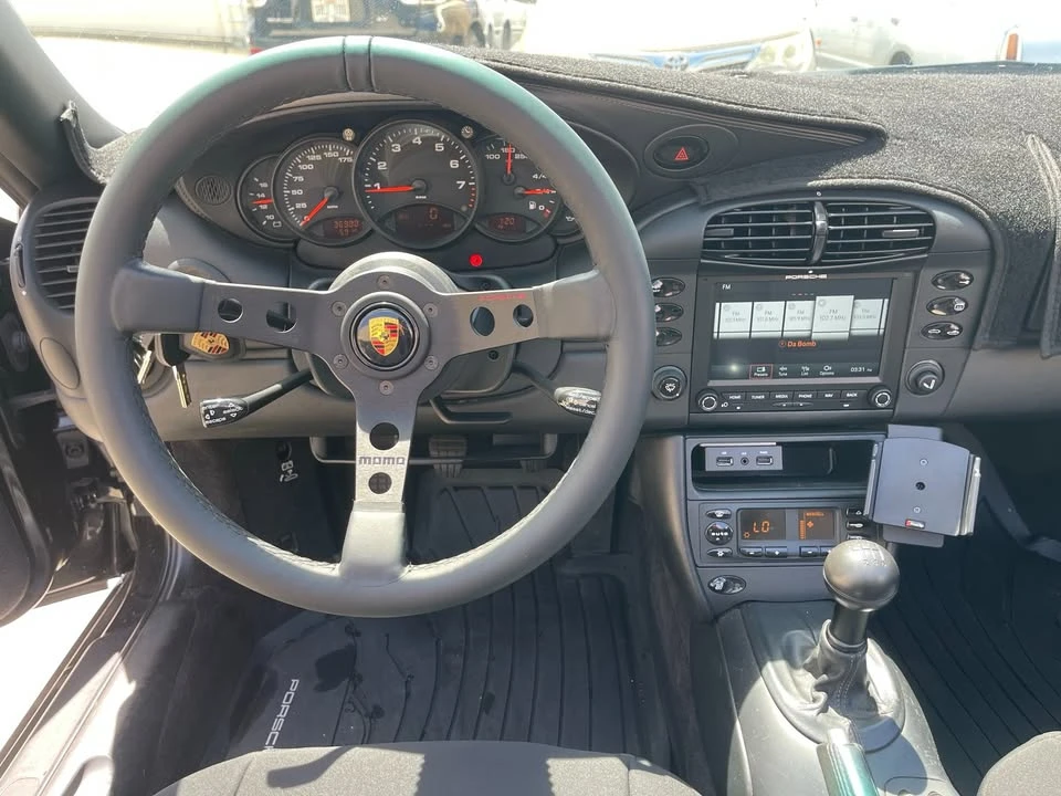 2001 Porsche 996 Carrera 4 - Image 14 of 20