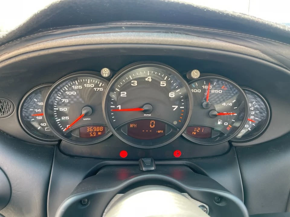 2001 Porsche 996 Carrera 4 - Image 17 of 20