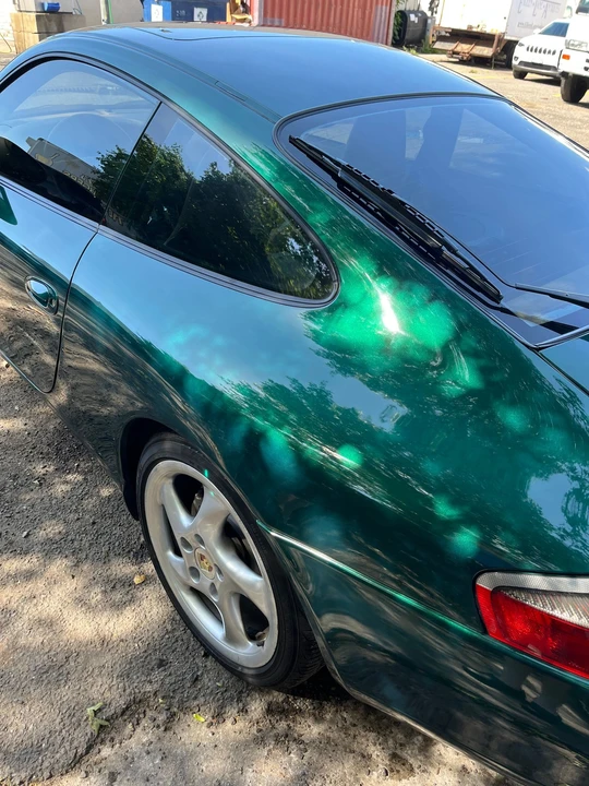 2001 Porsche 996 Carrera 4 - Image 13 of 31