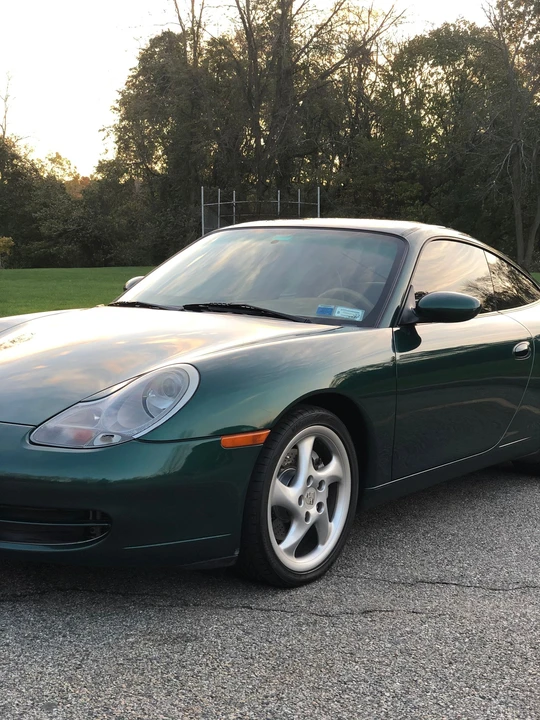 2001 Porsche 996 Carrera 4 - Image 16 of 31