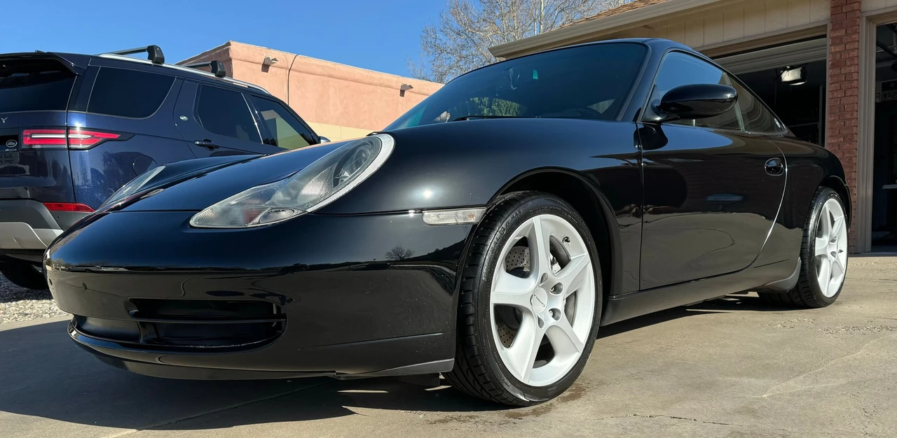 2001 Porsche 996 Carrera 4 - Image 2 of 12