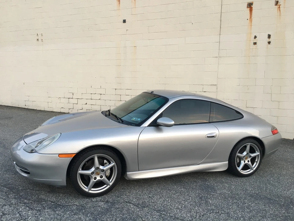 2001 Porsche 996 Carrera - Image 3 of 31