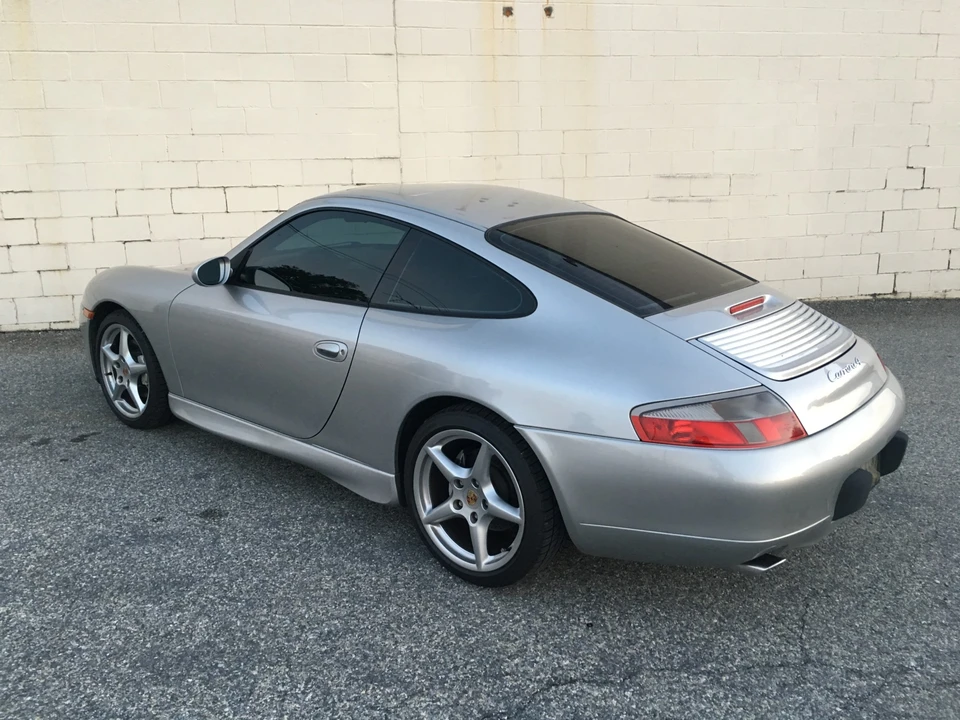 2001 Porsche 996 Carrera - Image 6 of 31