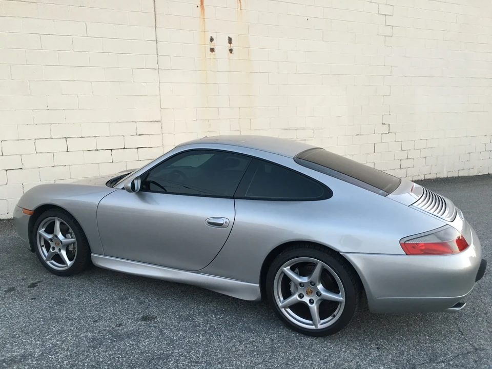 2001 Porsche 996 Carrera - Image 5 of 31