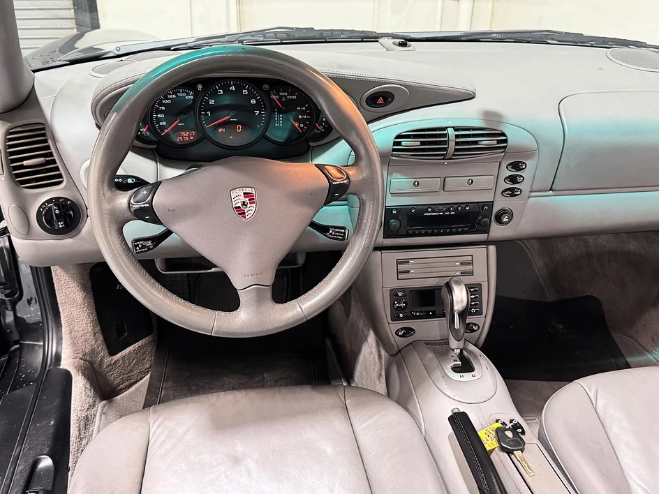 2001 Porsche 996 Carrera 4 - Image 15 of 31