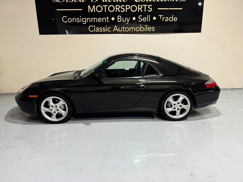 2001 Porsche 996 Carrera 4 - Image 29 of 31