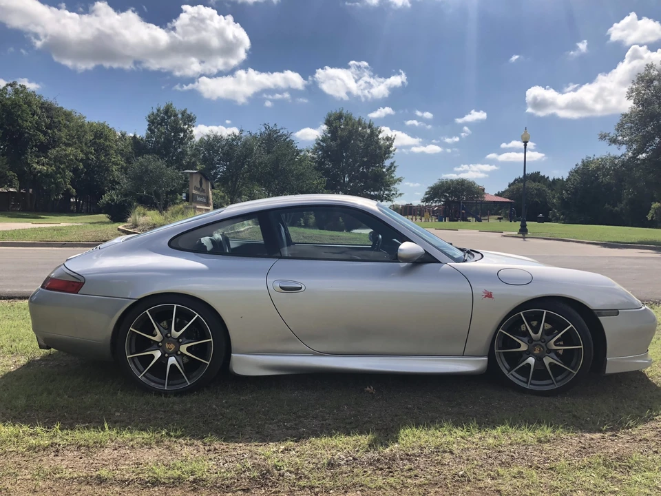 2001 Porsche 996 Carrera - Image 13 of 31