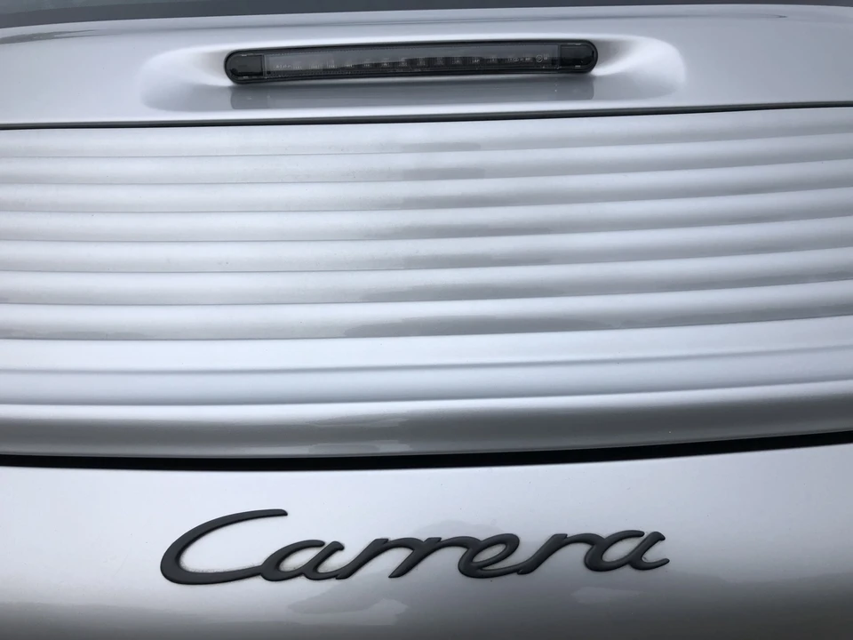 2001 Porsche 996 Carrera - Image 18 of 31