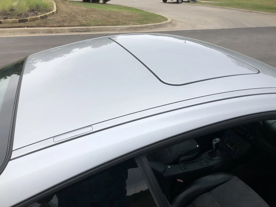 2001 Porsche 996 Carrera - Image 19 of 31
