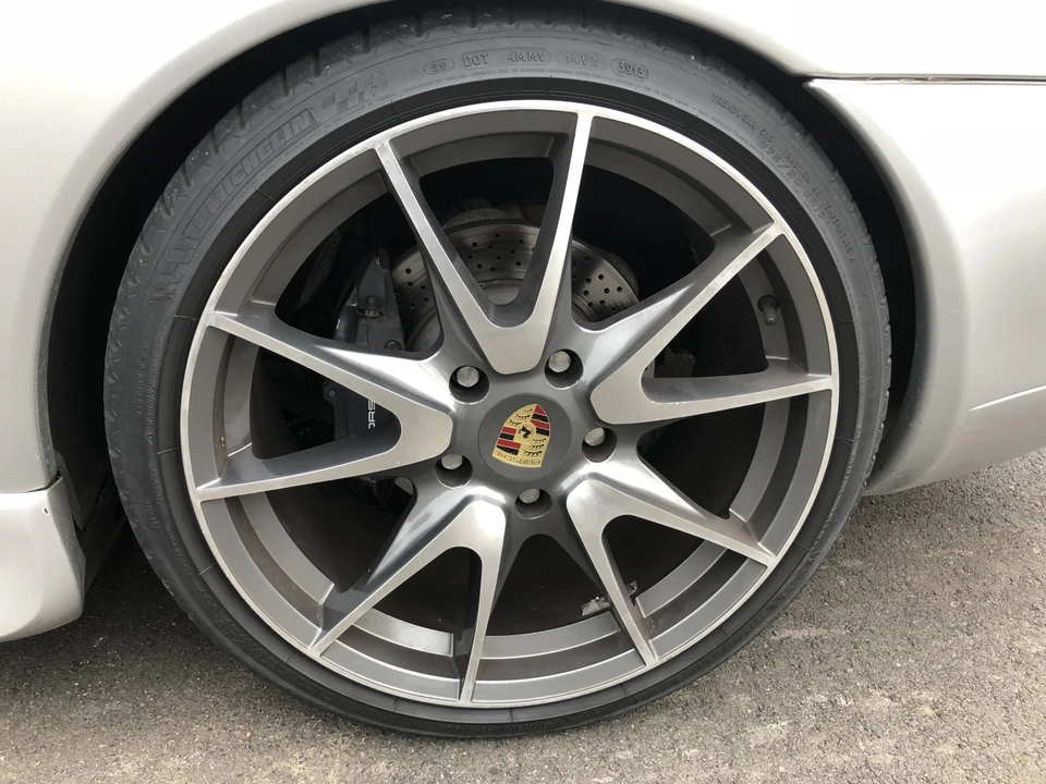 2001 Porsche 996 Carrera - Image 27 of 31