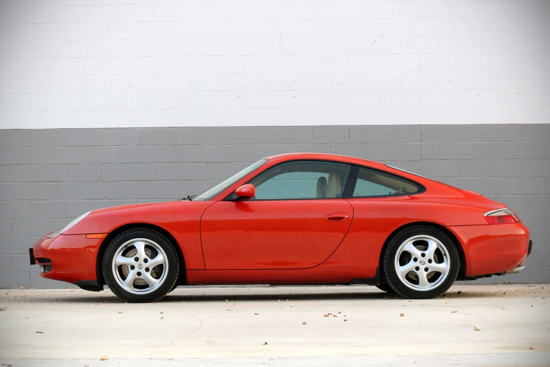 2001 Porsche 996 Carrera - Image 27 of 31