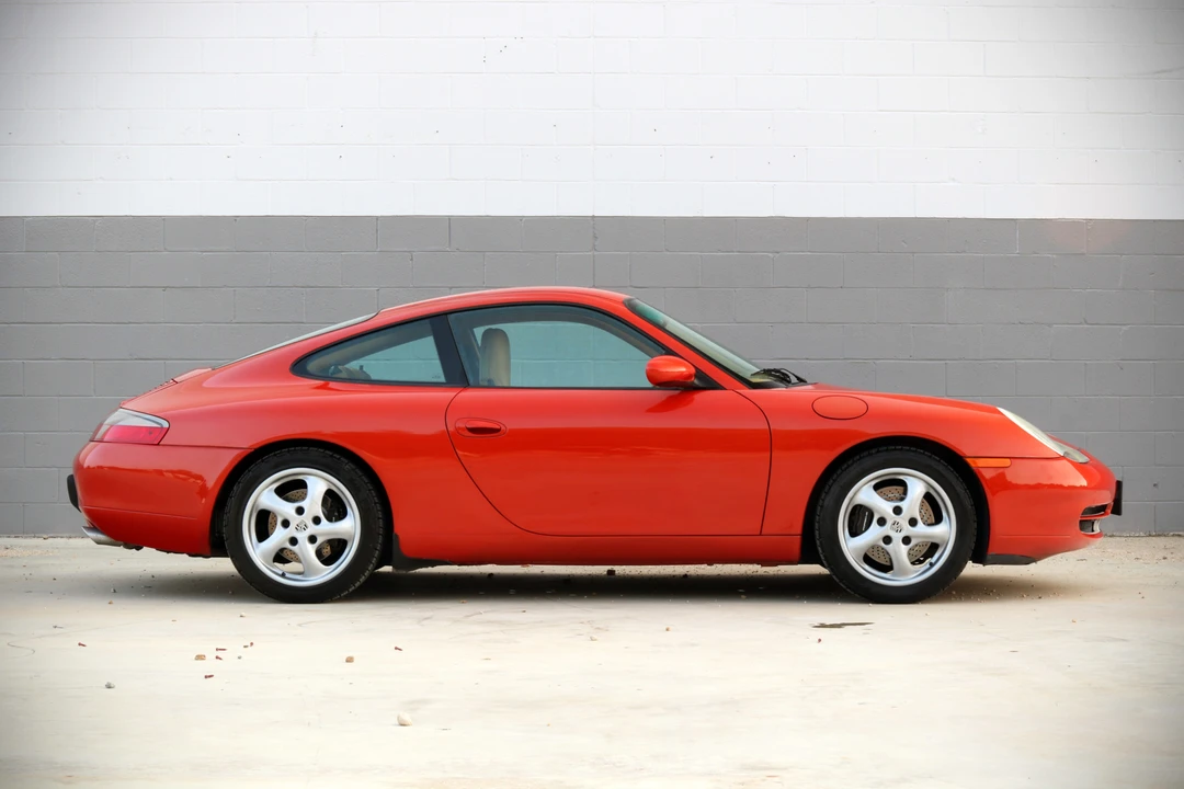 2001 Porsche 996 Carrera - Image 14 of 31
