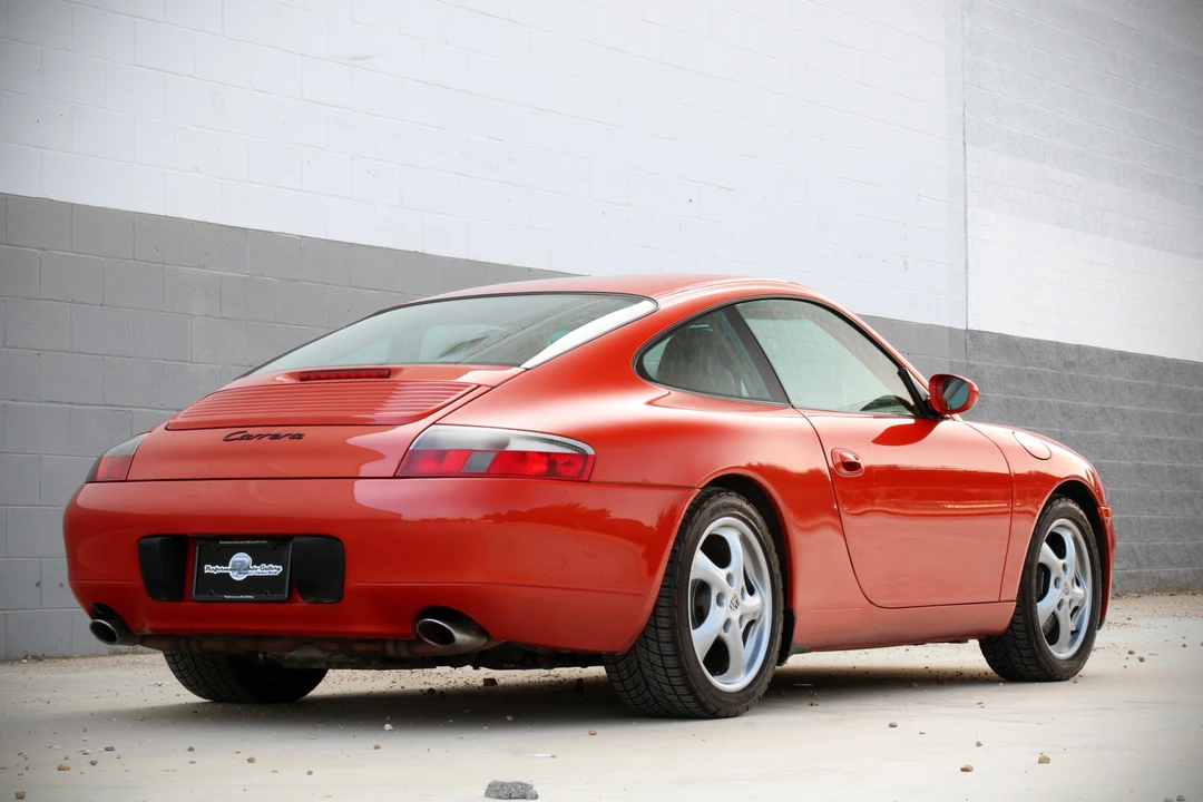 2001 Porsche 996 Carrera - Image 16 of 31