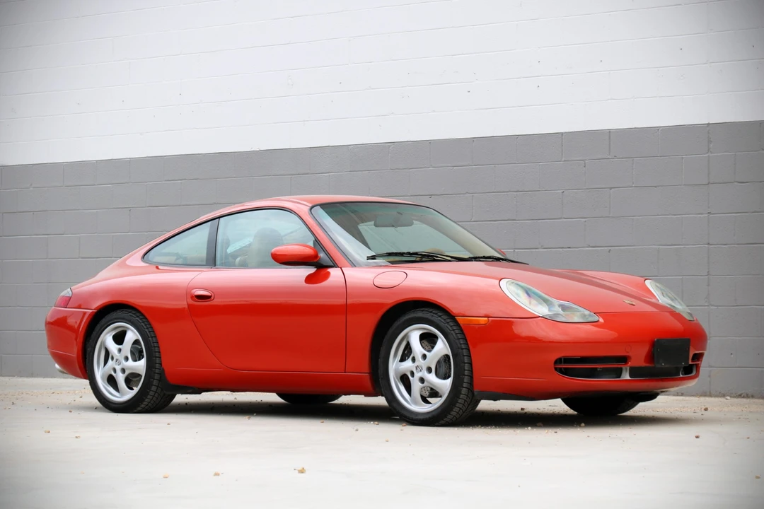 2001 Porsche 996 Carrera - Image 10 of 31