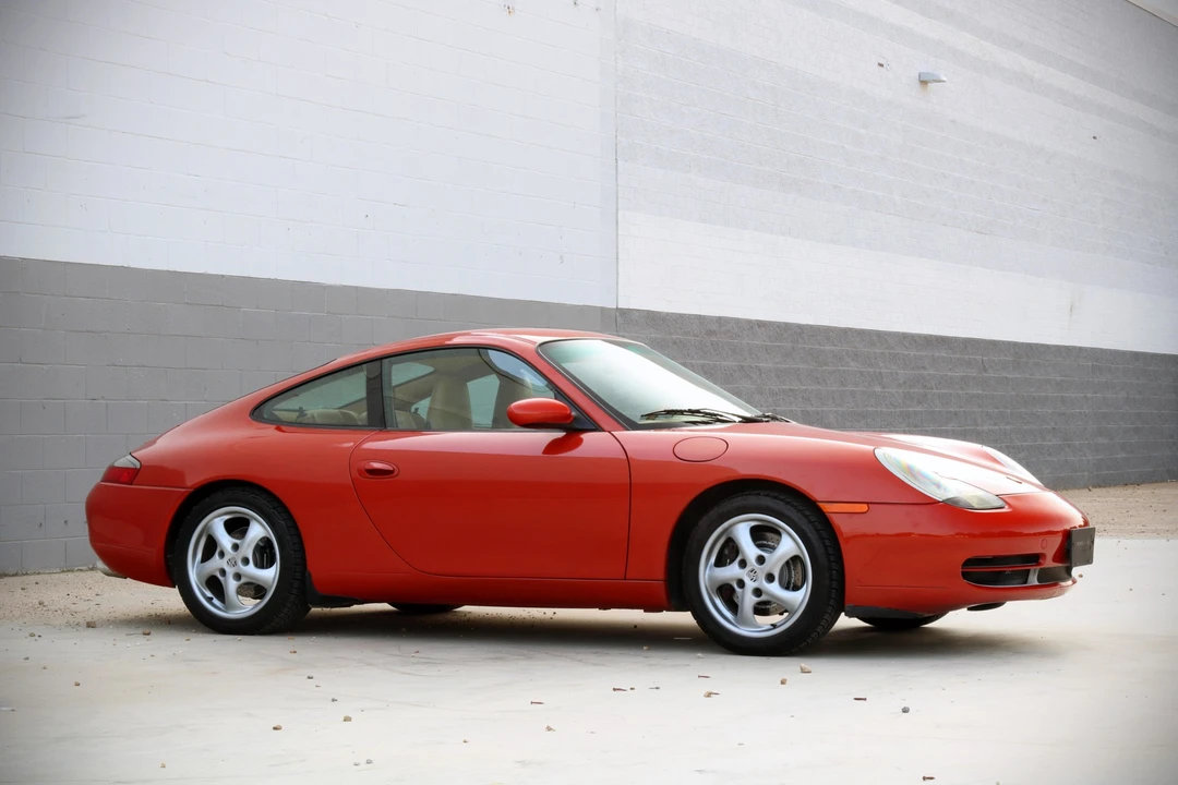 2001 Porsche 996 Carrera - Image 13 of 31