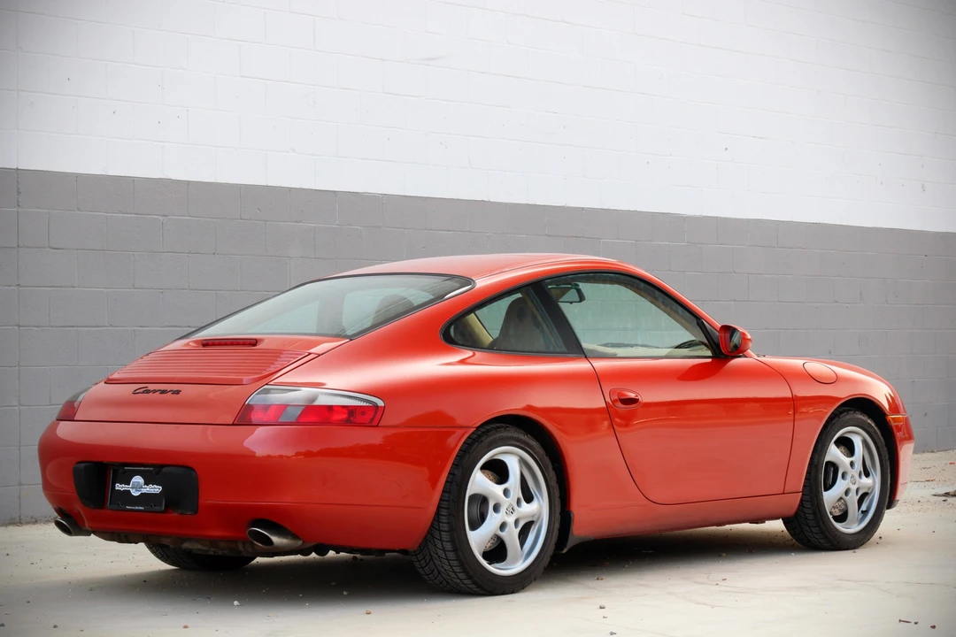 2001 Porsche 996 Carrera - Image 17 of 31