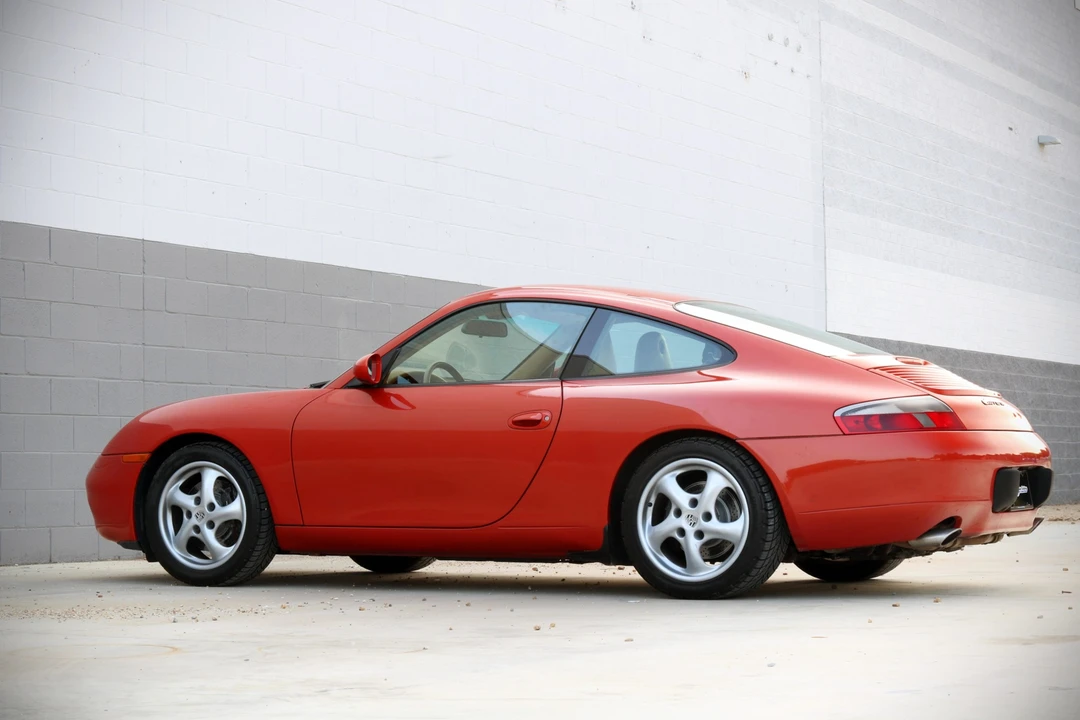 2001 Porsche 996 Carrera - Image 25 of 31