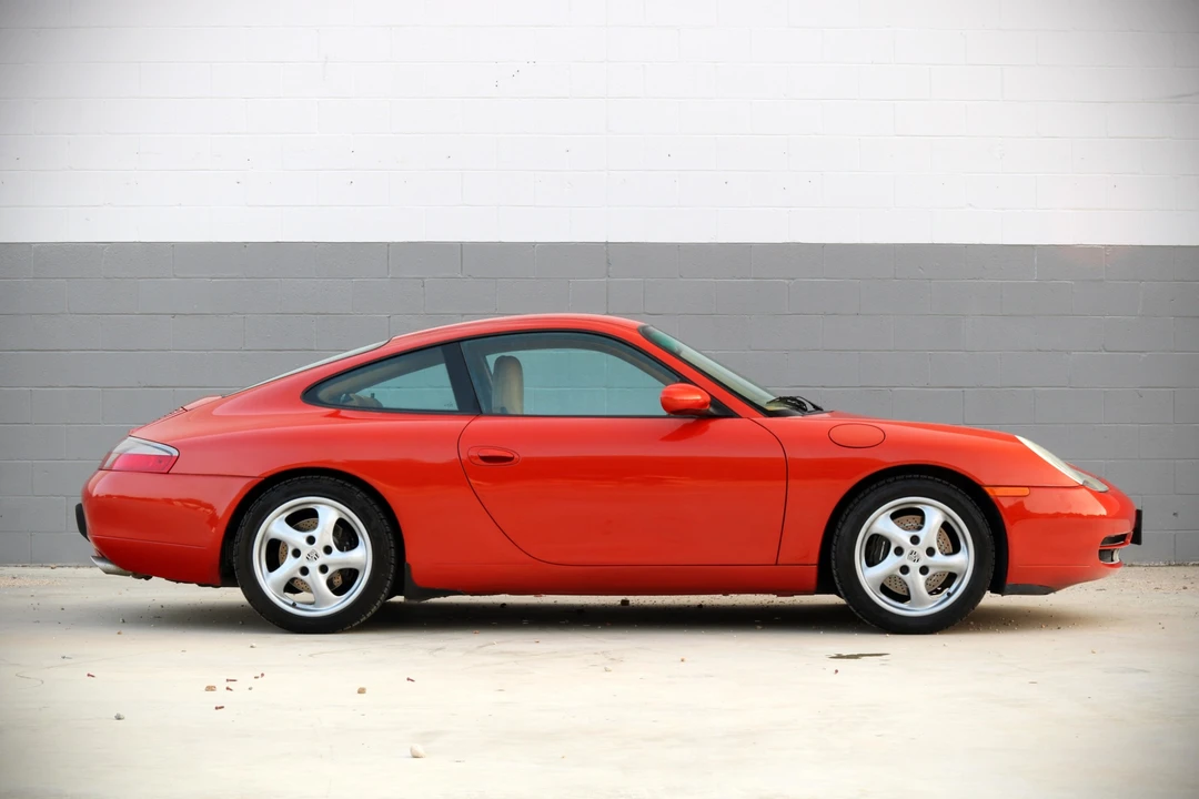 2001 Porsche 996 Carrera - Image 15 of 31