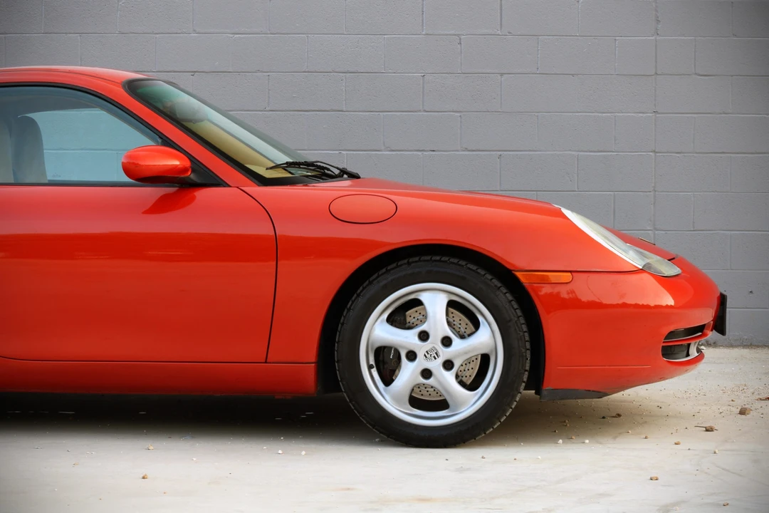 2001 Porsche 996 Carrera - Image 29 of 31