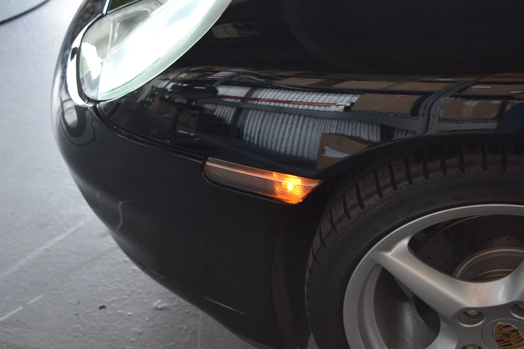 2001 Porsche 996 Carrera - Image 30 of 31