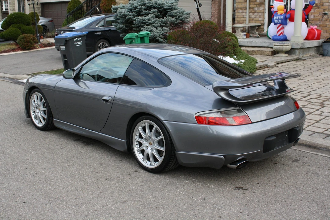 2001 Porsche 996 Carrera - Image 27 of 31