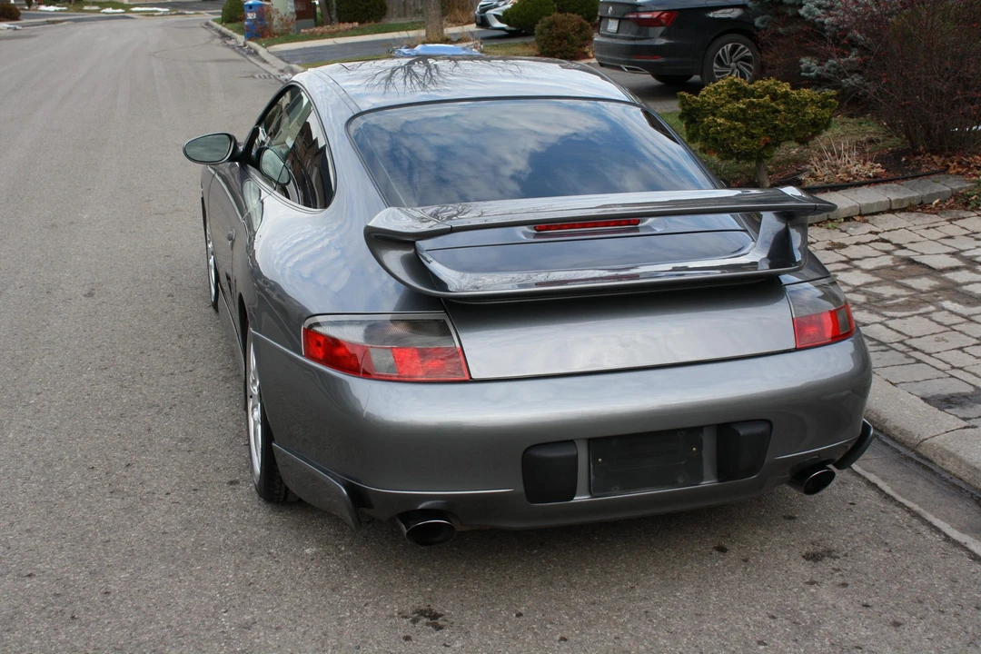 2001 Porsche 996 Carrera - Image 25 of 31
