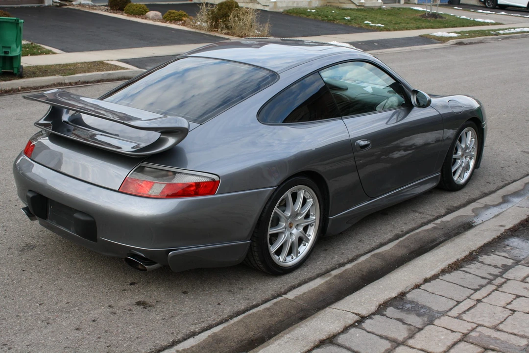 2001 Porsche 996 Carrera - Image 18 of 31