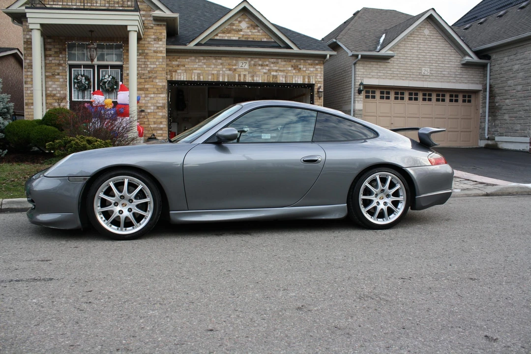 2001 Porsche 996 Carrera - Image 2 of 31