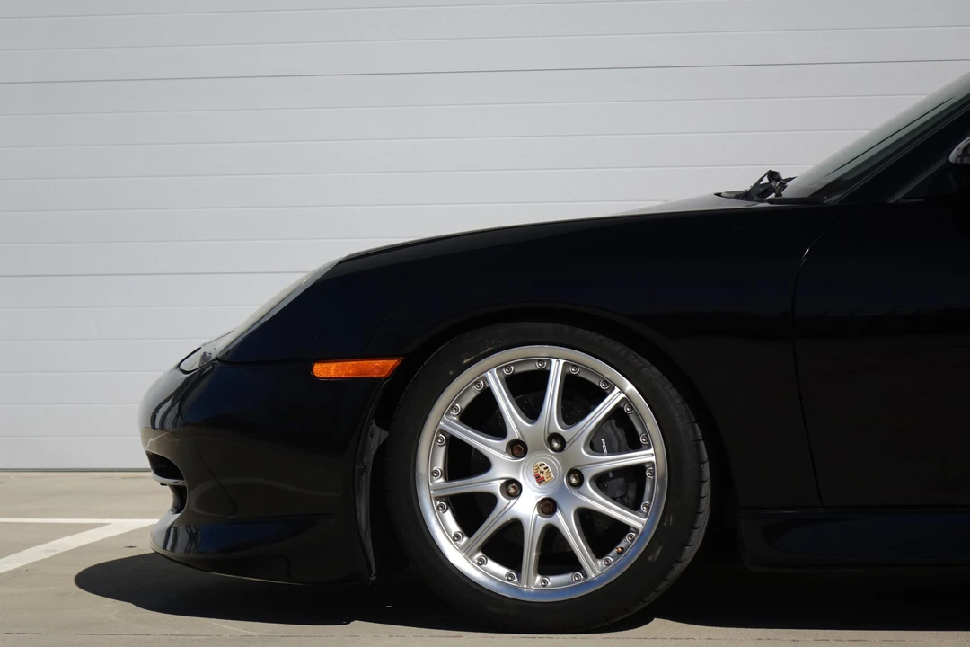 2001 Porsche 996 Carrera - Image 27 of 31