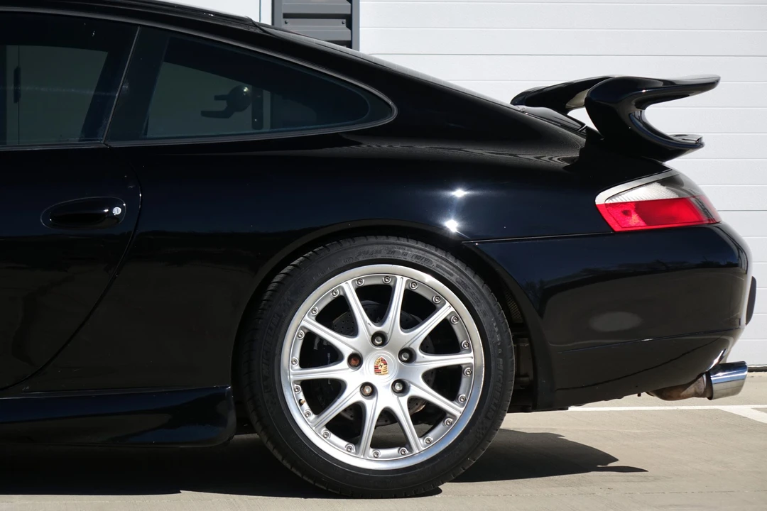 2001 Porsche 996 Carrera - Image 28 of 31