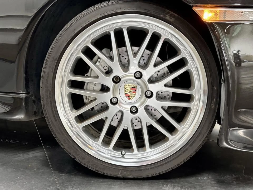 2001 Porsche 996 Carrera - Image 11 of 20